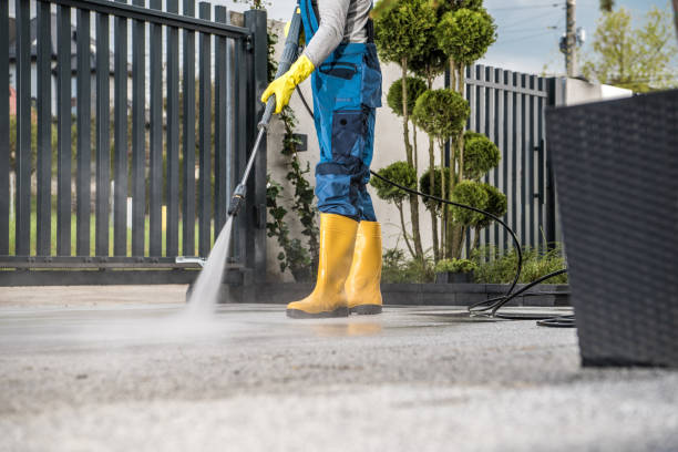 Playground Equipment Cleaning in Utica, OH